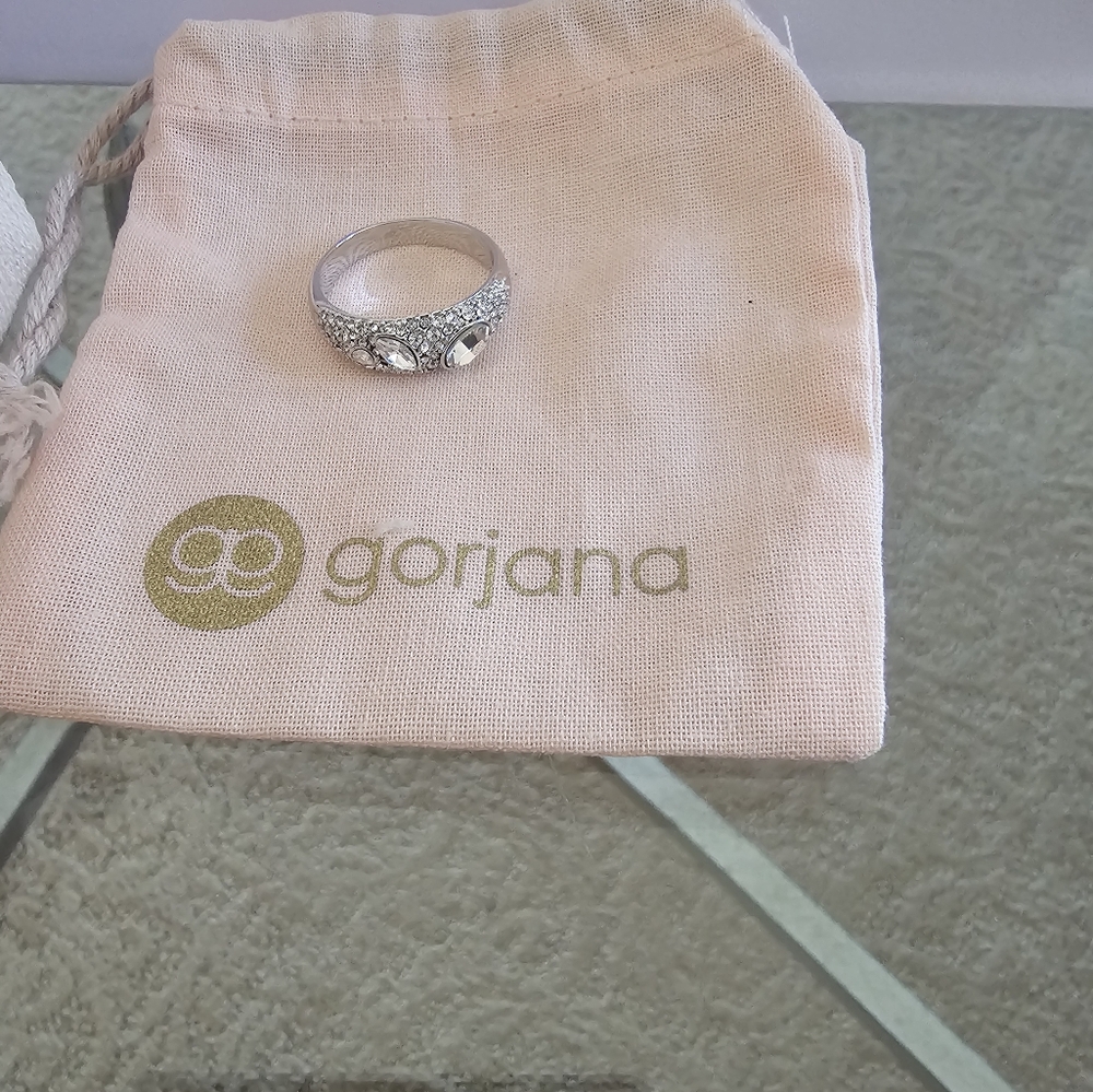 NEW GORJANA RING - Picture 3 of 4